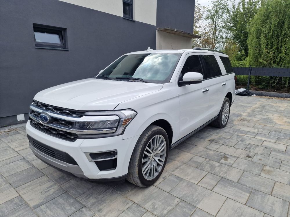 Ford Expedition 2023