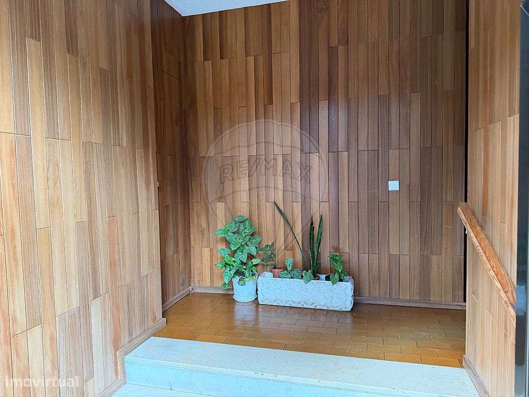 Apartamento T2 para arrendamento - Grande imagem: 4/16