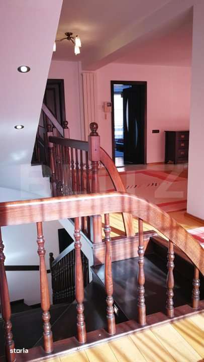 Casa de 500 mp utili, mobilata modern, 440 mp teren in Brasov ! - Imagine principală: 5/8