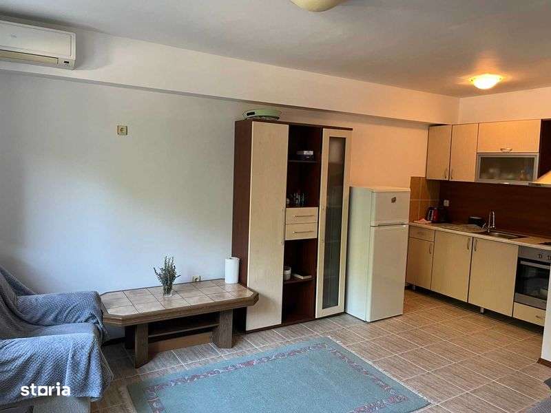 Vand apartament cu 2 camere - Imagine principală: 4/5