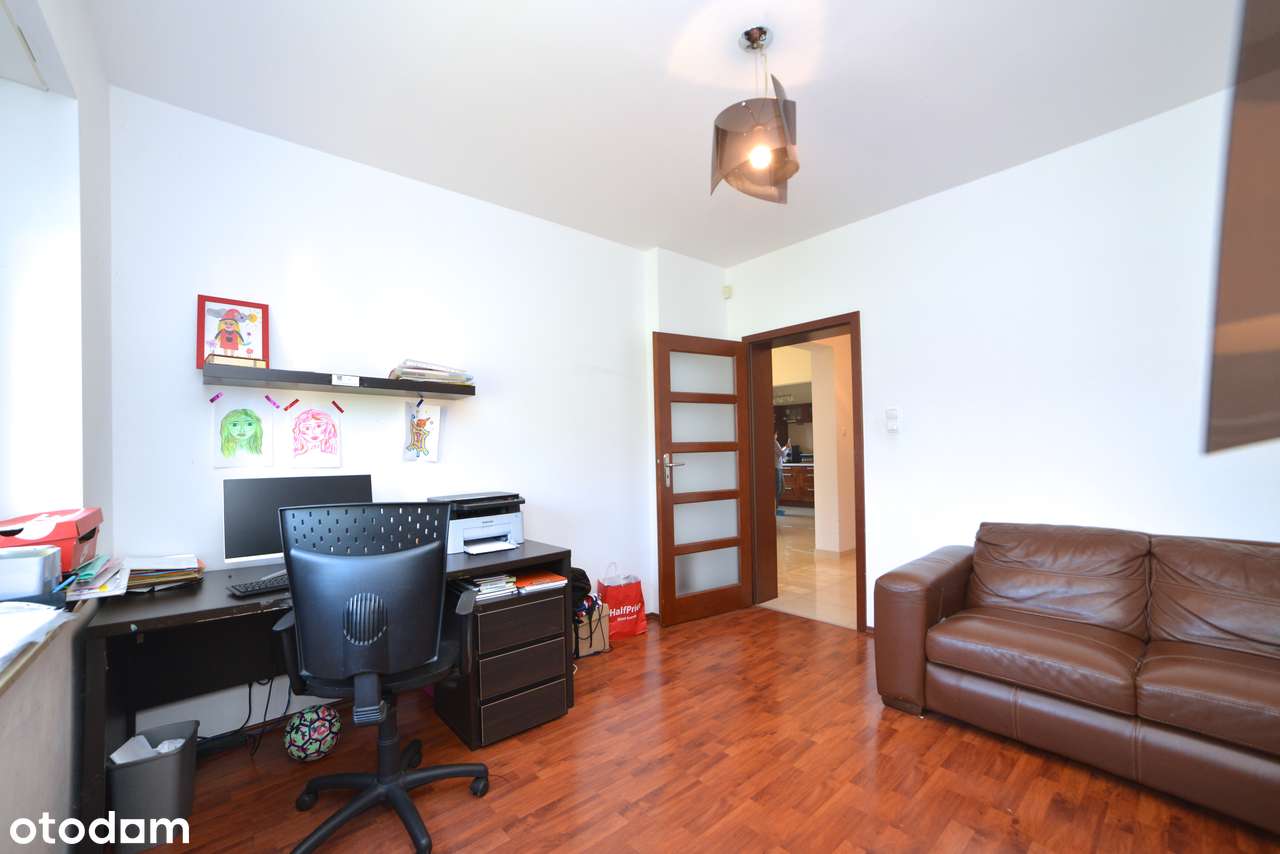 Wyjątkowy rodzinny dom z ogrodem i tarasem, 5 min do Leśnicy-7