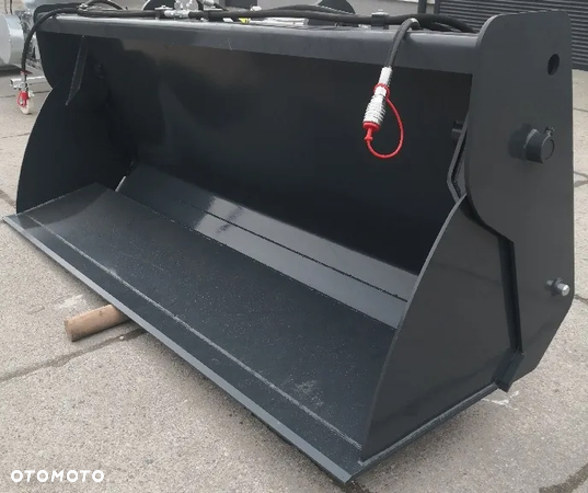 Łyżka szufla 220 cm - 1,25 m3  mocowanie Volvo - 3