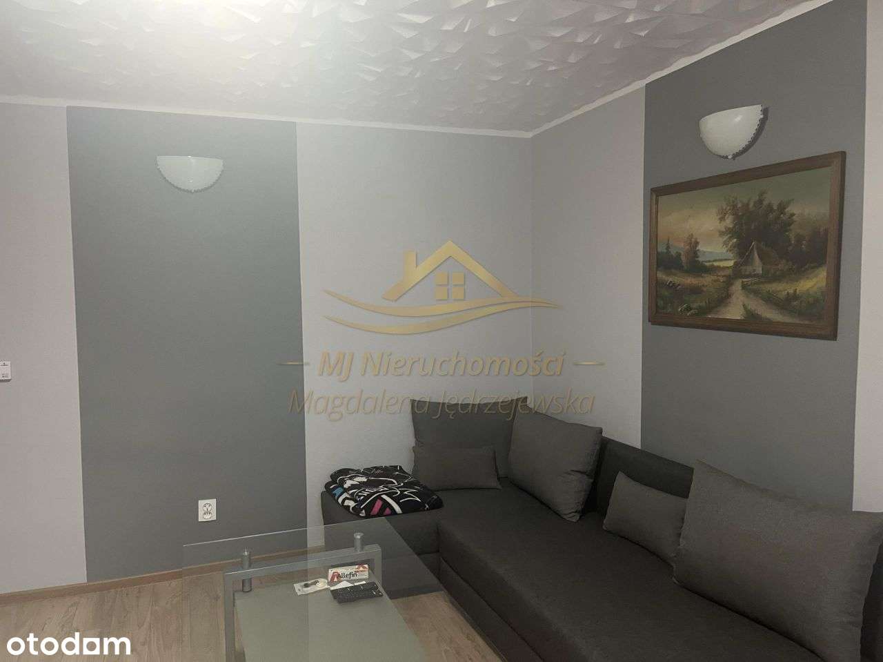 Do zamieszkania,posród zabudowy jednorodzinnej-5