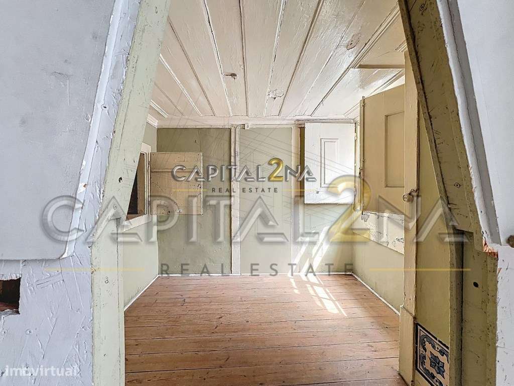 Prédio Devoluto com Projeto Aprovado na Baixa de Lisboa-18