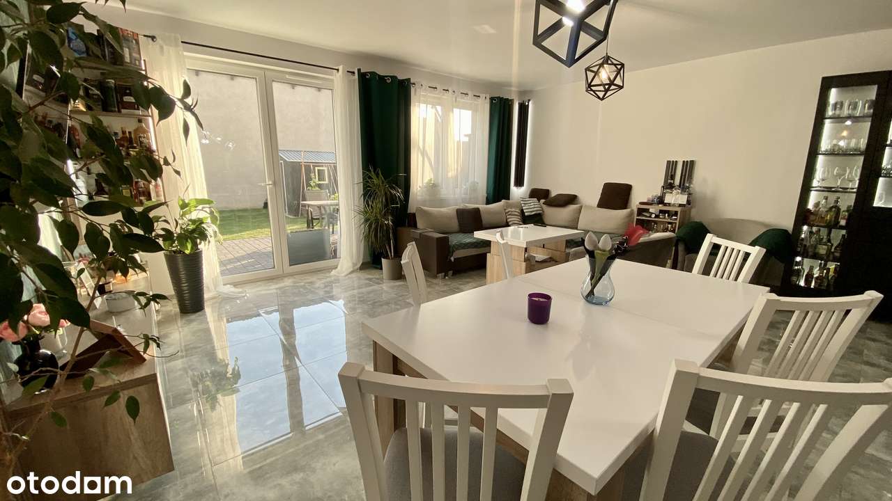 Nowoczesny dom szeregowy z pompą ciepła i fotowoltaiką – Dąbrowa - Pełny obrazek: 4/18