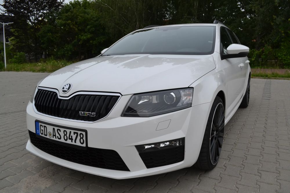 Skoda Octavia III (2013-) 2.0 TDI (Green tec) RS 2016