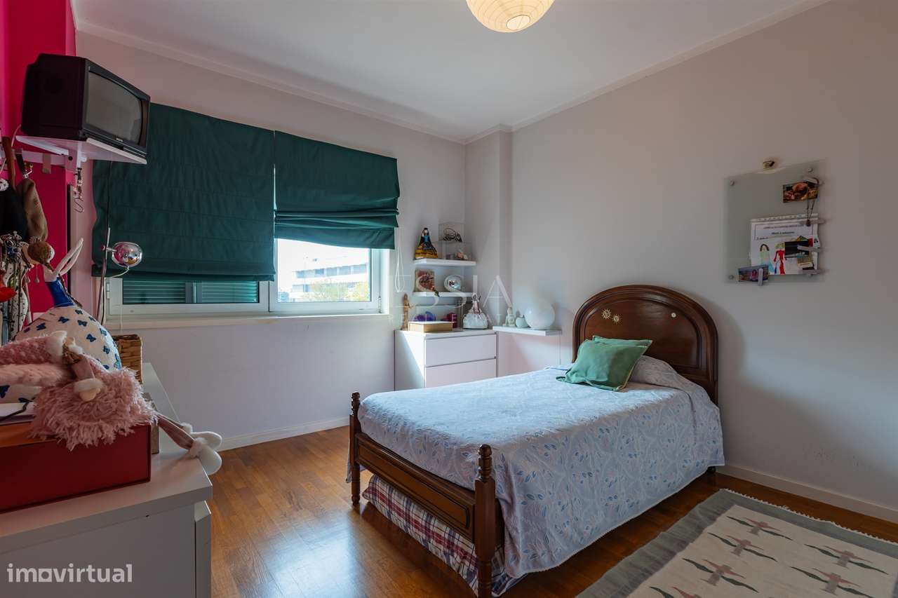 Moradia T4 em Leça da Palmeira | Moradia T4 Porto Matosinhos-19