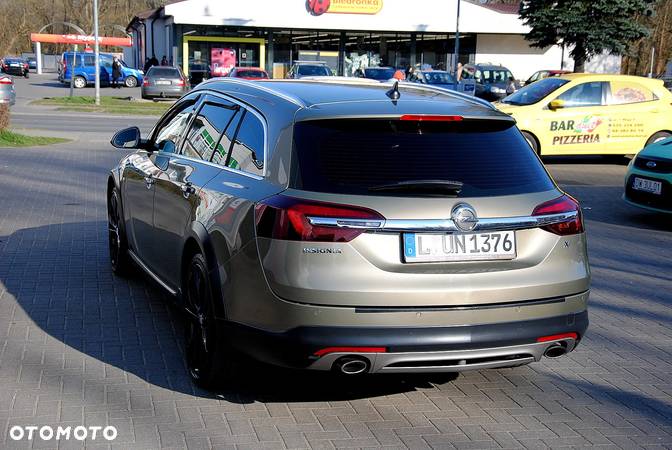 Opel Insignia 2.0 ECOTEC DI Turbo 4x4 Country Tourer Au - 7