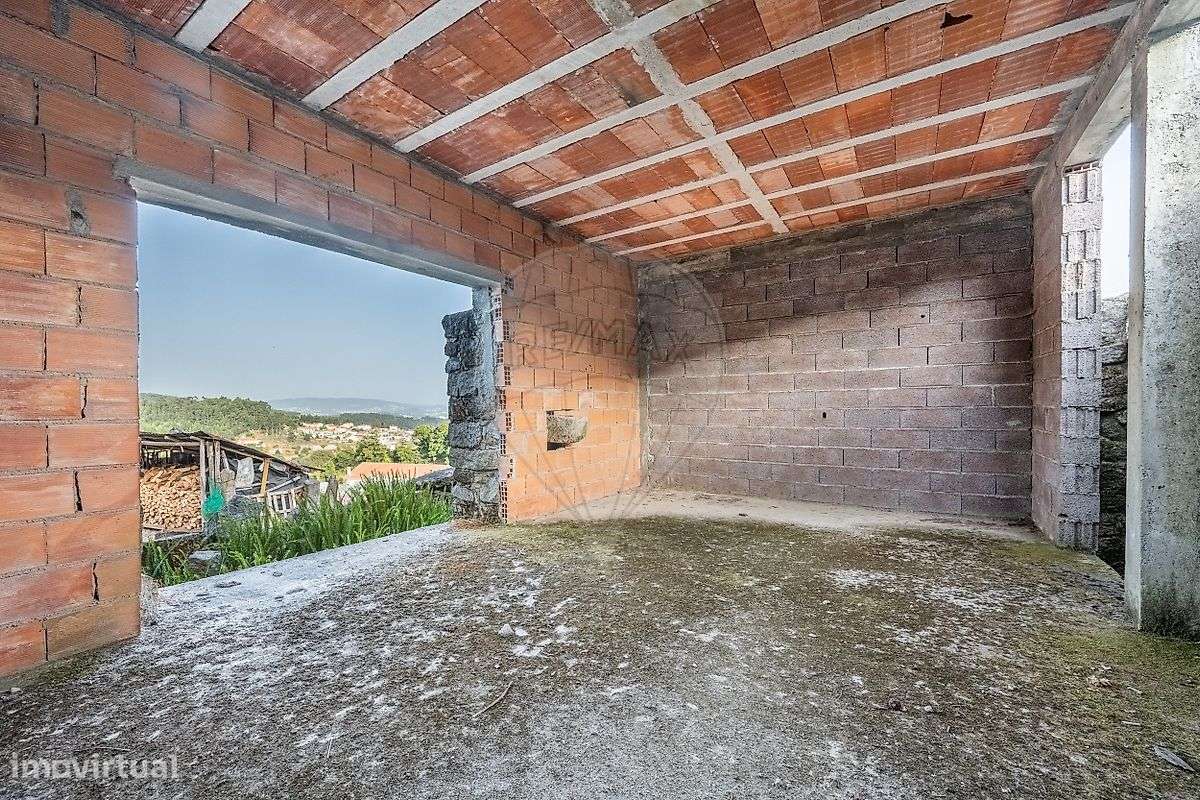 Moradia T3 para venda-12