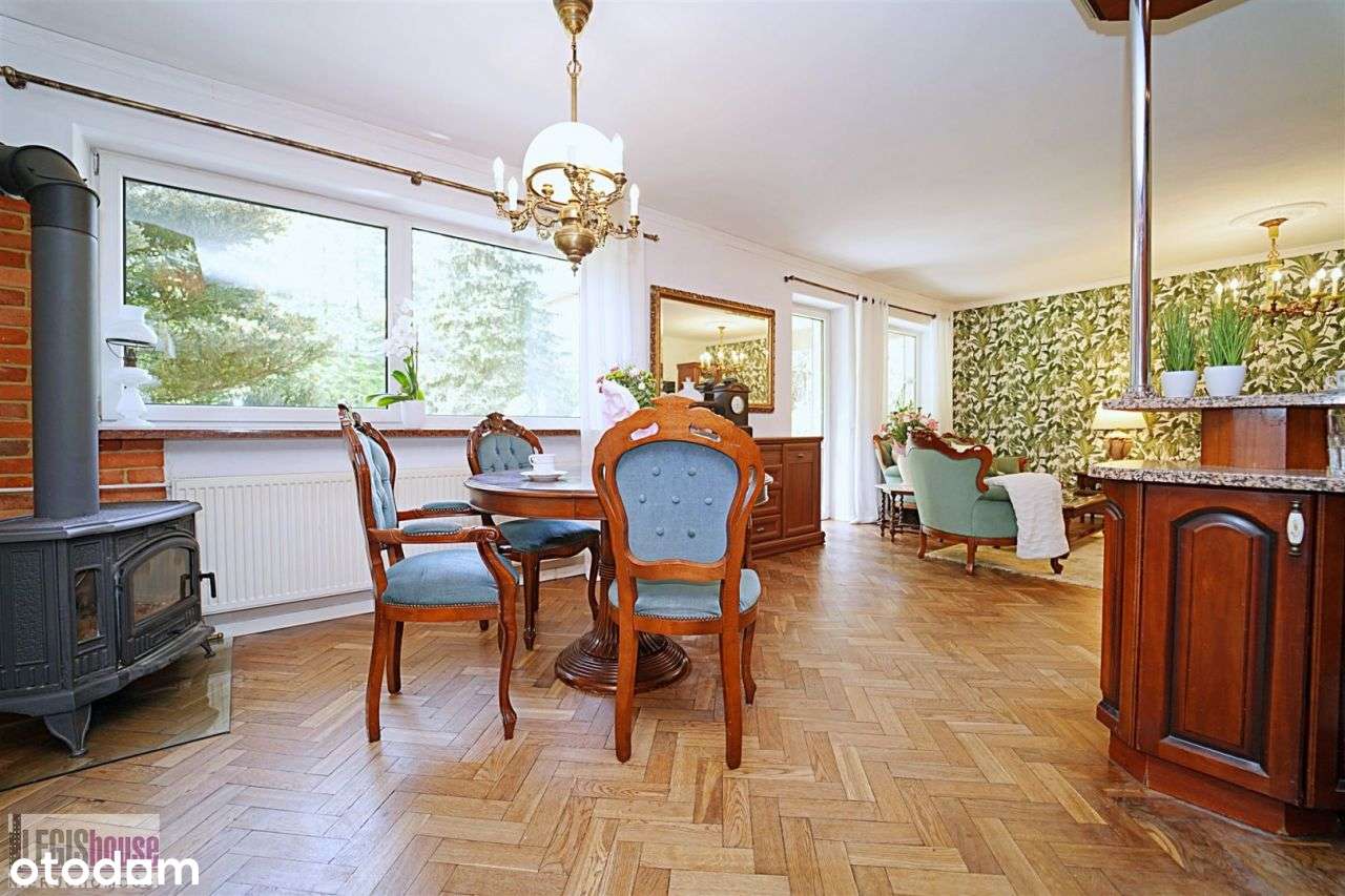 Obiekt O Funkcji Handlowo - Usługowej* Hala* Dom-13