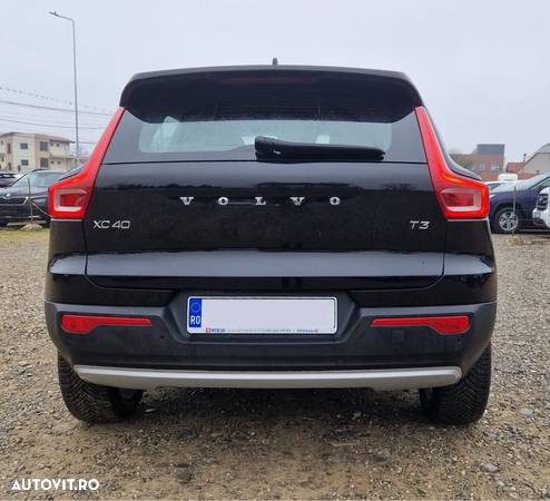 Volvo XC 40 - 8