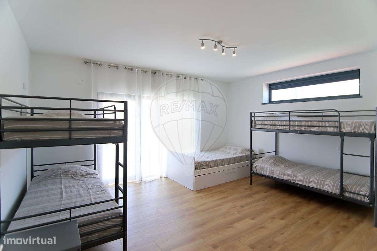 Moradia T4 para venda-23