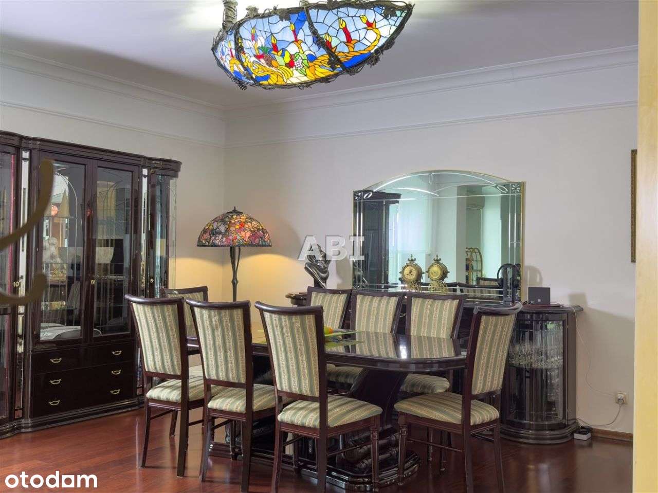 Klimatyczna w pełni wykończona kamienica w centrum-11