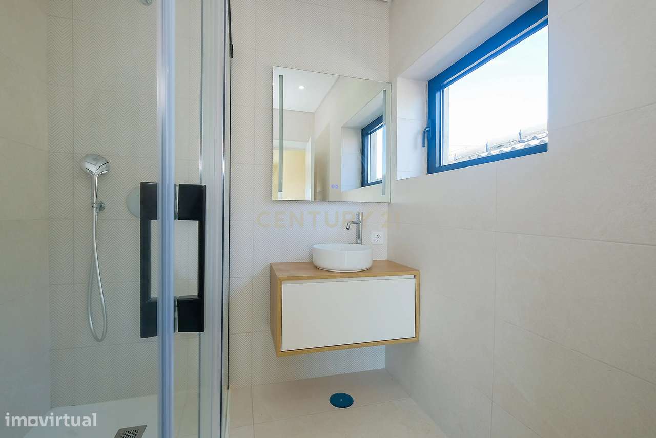 Moradia T5 com piscina, jardim, vista mar e Serra de Sintra | Murches,-18