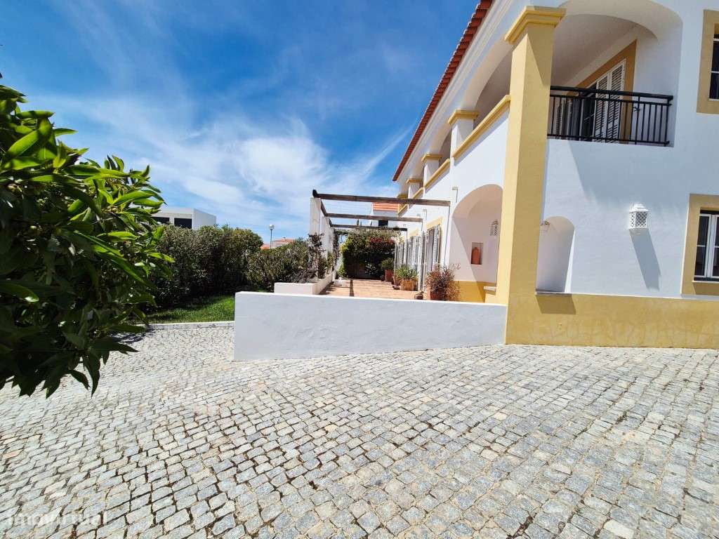 Moradia exclusiva com vista rio em Vila Nova de Milfontes-47
