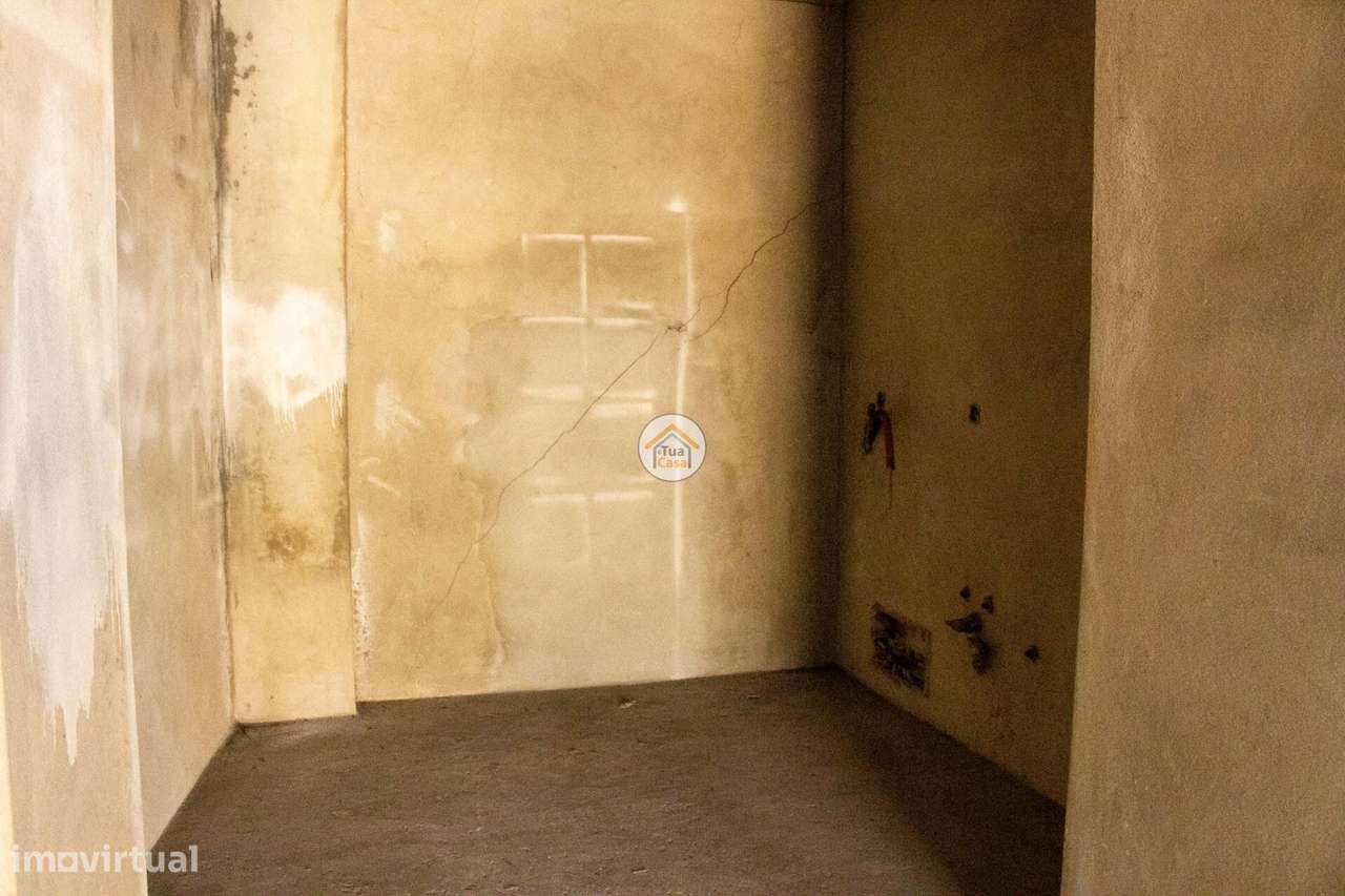 LOJA À VENDA – 107 m2 EM GAIA | ZONA PRIVILEGIADA DE SOARES DOS REI - Grande imagem: 5/11