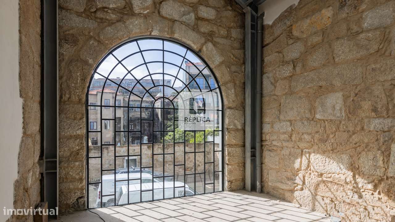 Edifício em Bairro histórico da cidade do Porto - Cedofeita - Grande imagem: 4/42