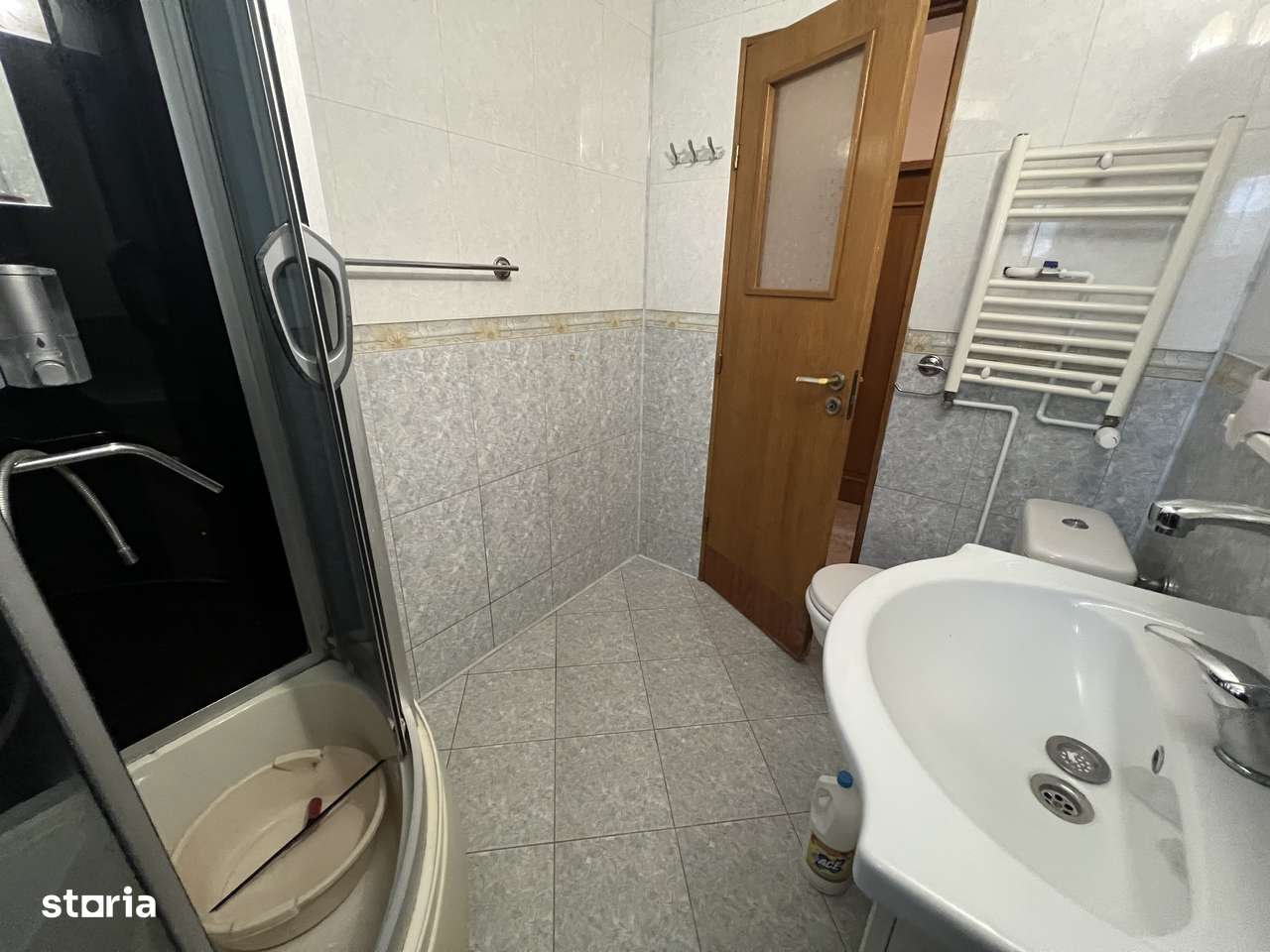 160000€, 13 Septembrie, Prosper, liceul Odobleja-5