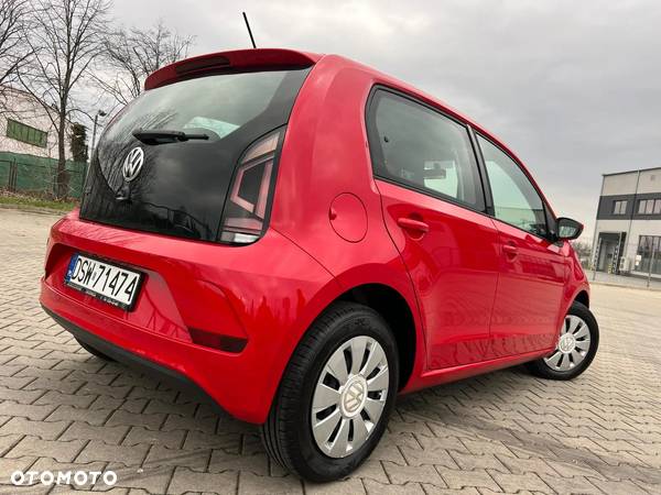 Volkswagen up! BlueMotion Technology club - 4