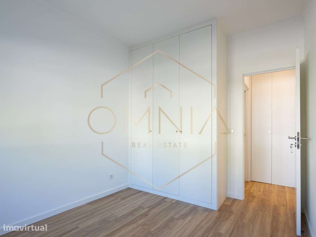 Apartamento T2 no Barreiro - Totalmente Renovado-16
