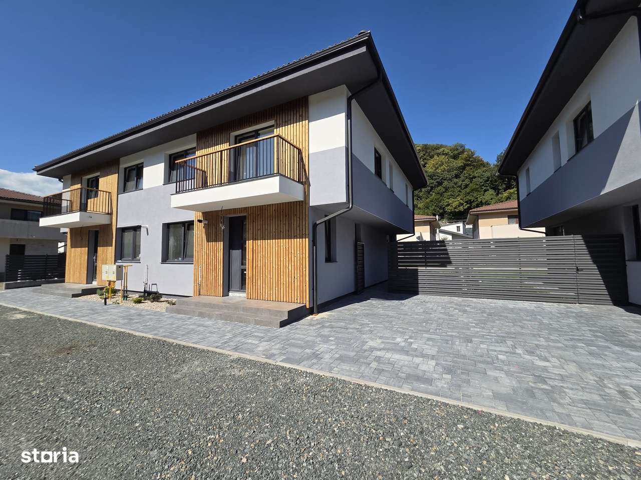 Duplex suprafata utila 120 mp si teren de 240 mp - Imagine principală: 5/7