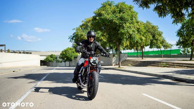 Ducati Scrambler - 16