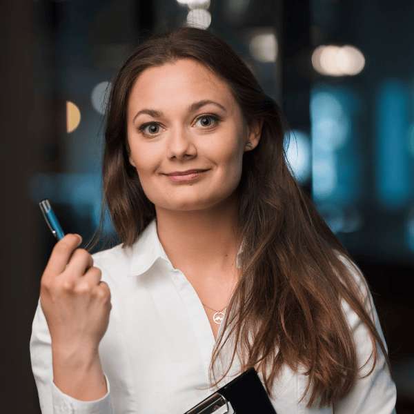 Logo: Paulina Gołębiewicz