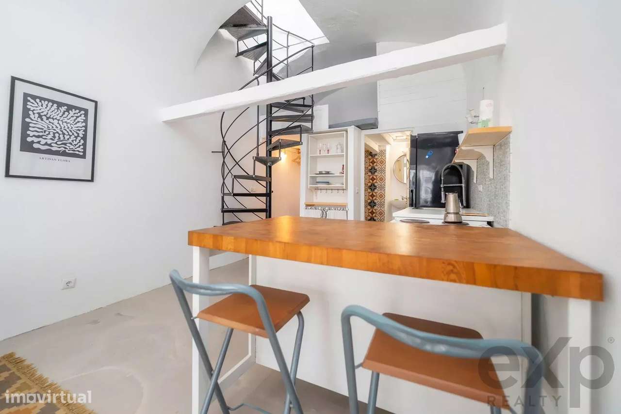 Propriedade Renovada, com Terraço, no Centro de Olhão - Grande imagem: 4/27