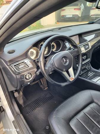 Mercedes-Benz CLS 350 CDI 4Matic 7G-TRONIC - 5
