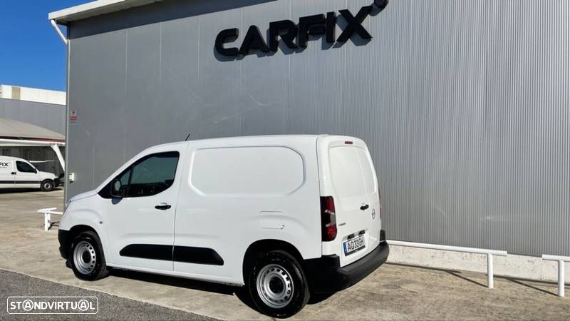 Opel Combo Cargo Essentia L1H1 D15DT MT6 100CV - 11