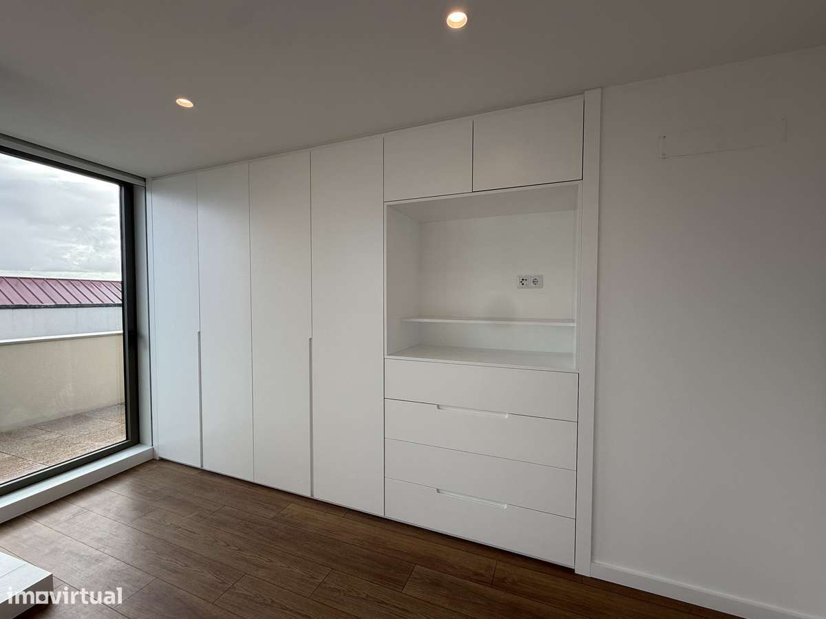 T2+1 Último andar piso único-19