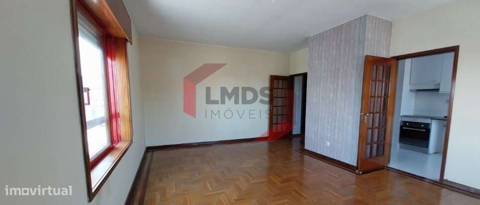 Apartamento T2 com Garagem e Arrumos – Custóias, Matosinhos - Grande imagem: 2/17