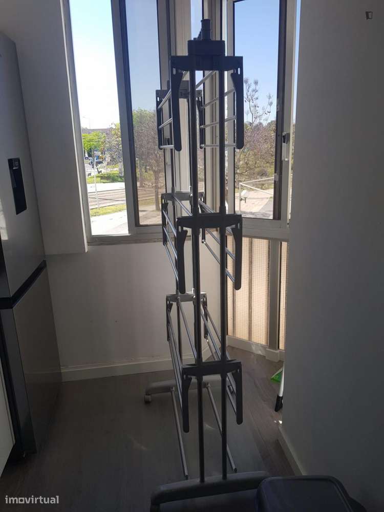 Apartamento com 1 quartos - localizado em Seixal - Grande imagem: 3/10