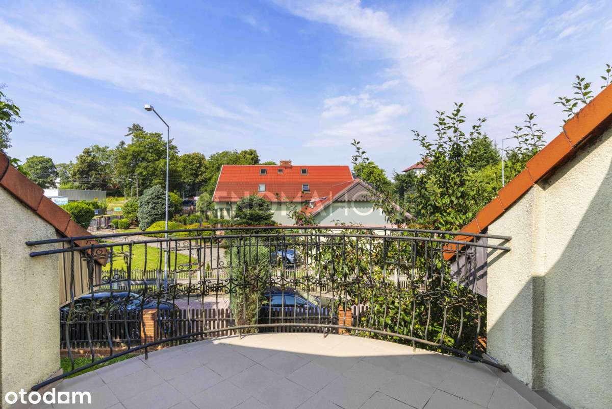 Piękny dom w Trzebnicy- pompa ciepła, fotowoltaika-10