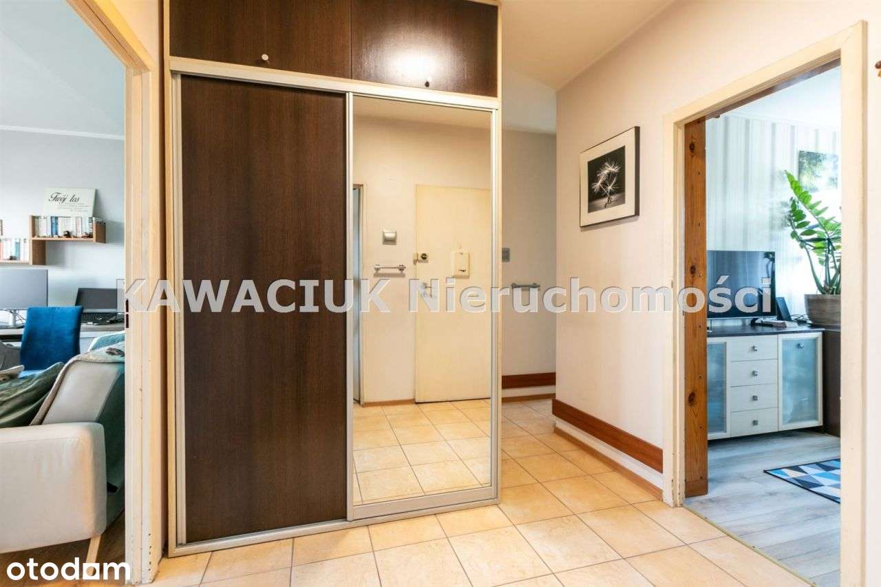 Mieszkanie 3-pokojowe Parter, Loggia-3