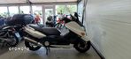 Yamaha Tmax - 17