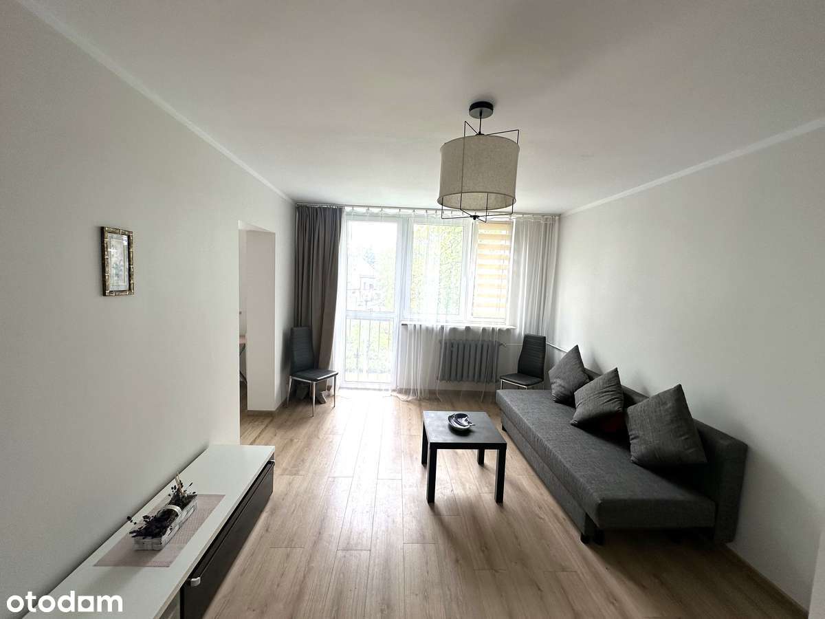 Kawalerka po remoncie | Gotowe do wejścia | Blisko Komunikacji-1