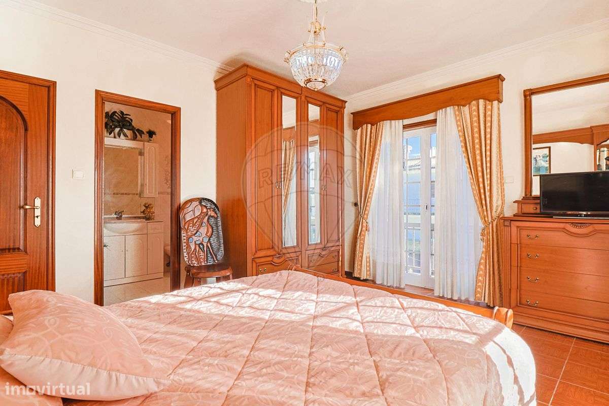 Moradia T5 para venda - Grande imagem: 4/37