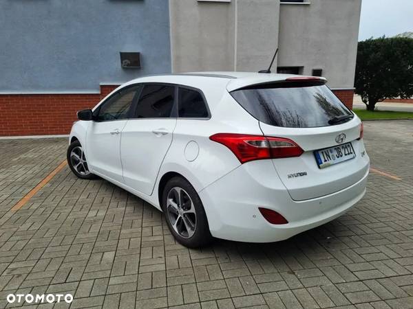 Hyundai I30 1.6 CRDi Premium - 8