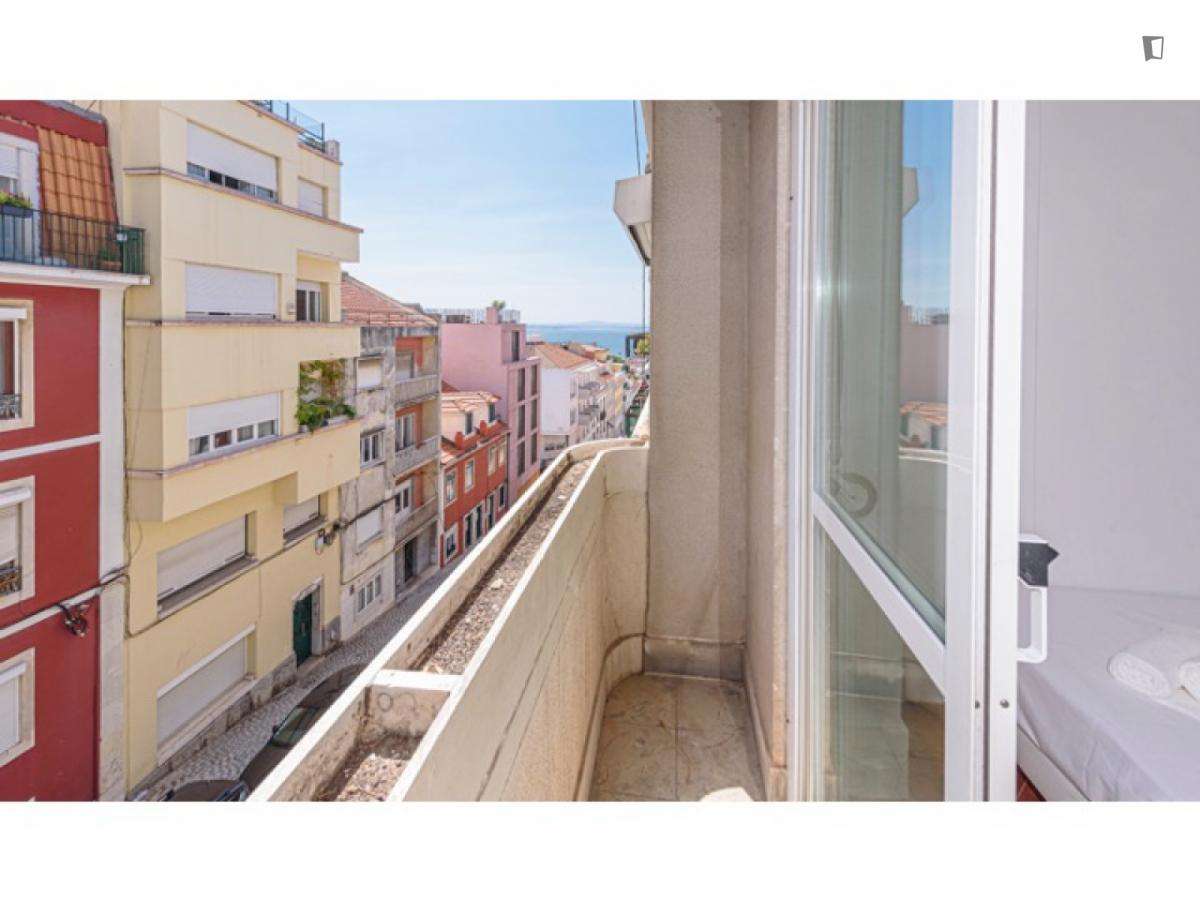 Quarto - localizado em Lapa Lisbon - Grande imagem: 4/10