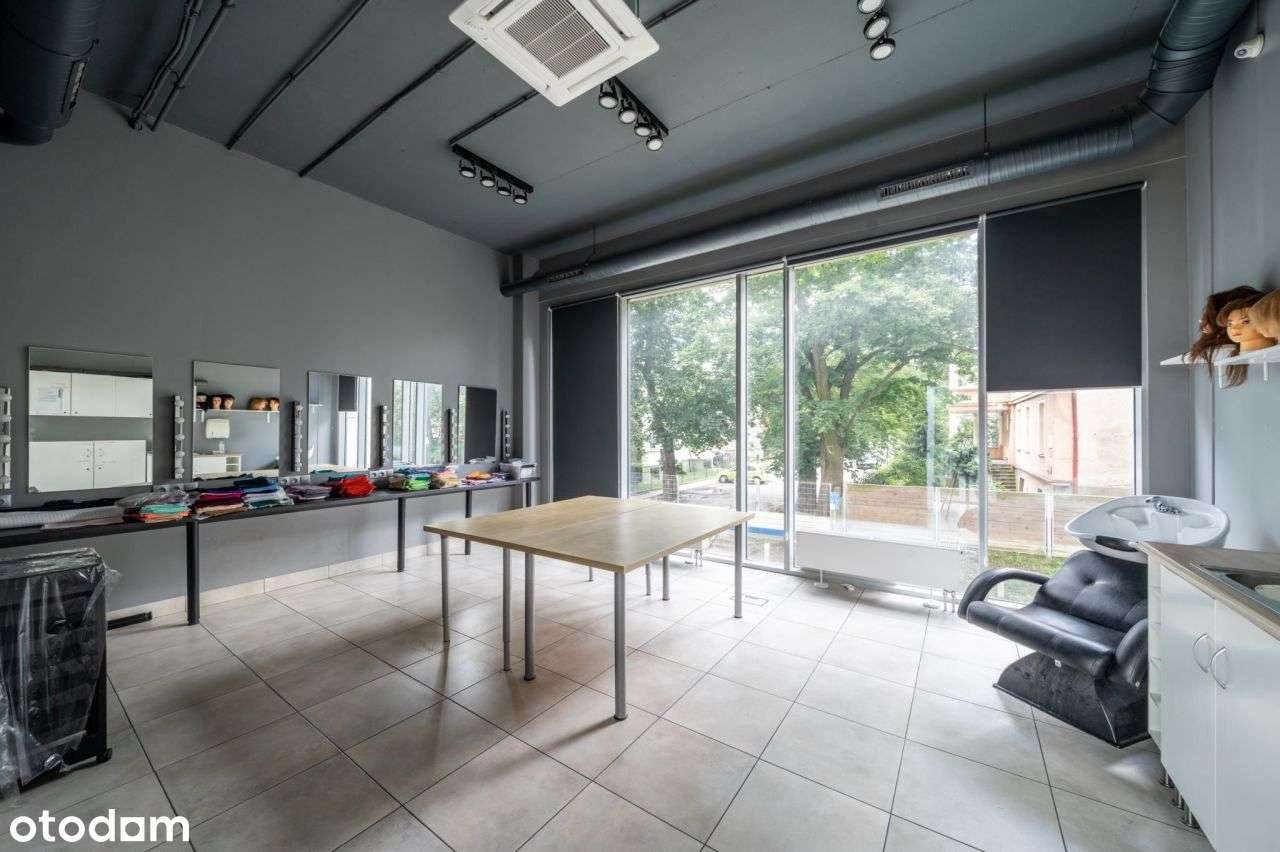 Reprezentacyjne biuro,gabinety,kancelaria.Inne usł-7