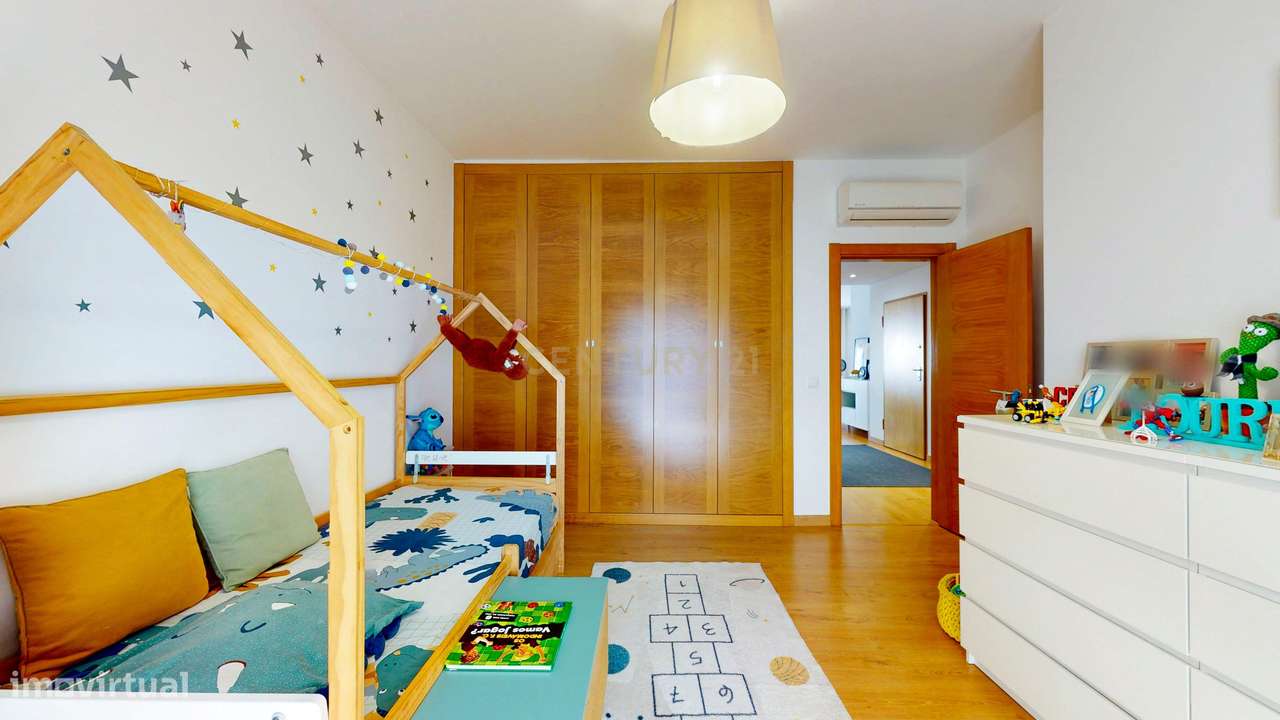 Apartamento T2+1 Exclusivo com Mezanine - onde a tranquilidade e acess-17