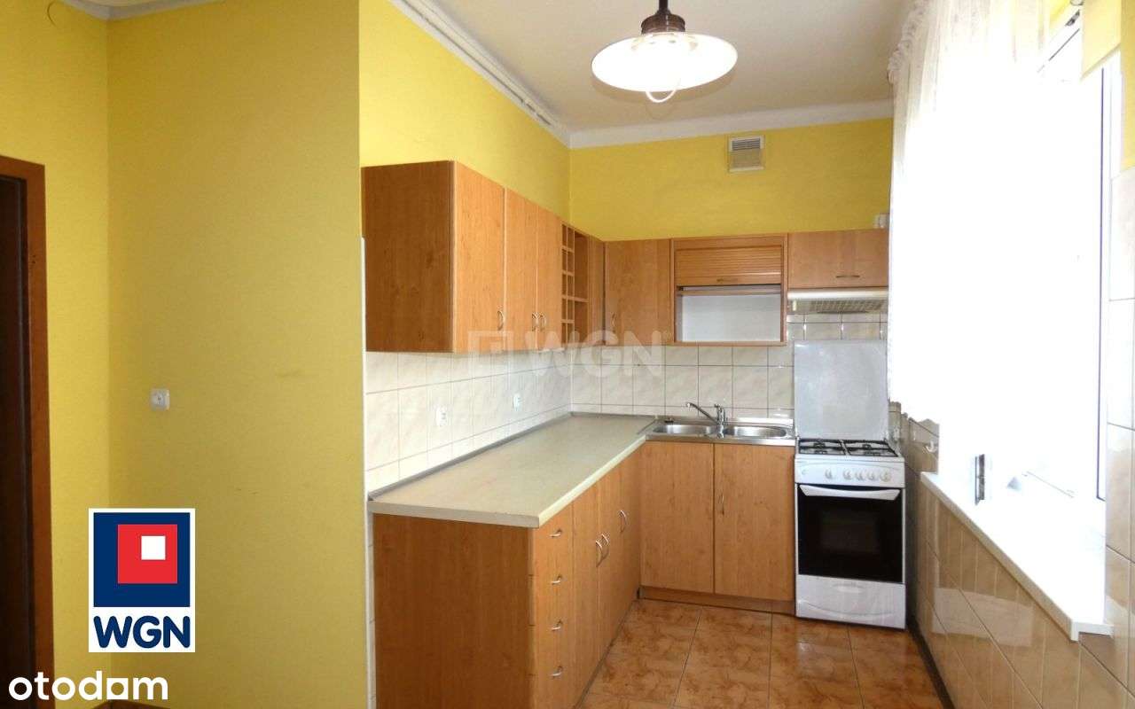 Dwupokojowe mieszkanie w centrum z parkingiem-4