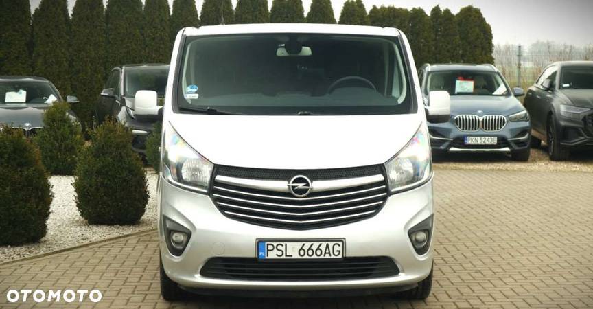 Opel Vivaro - 10