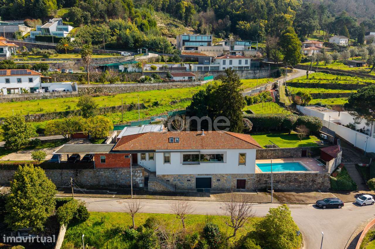 Moradia individual T5 c/ piscina junto ao Bom Jesus - Braga - Grande imagem: 4/60