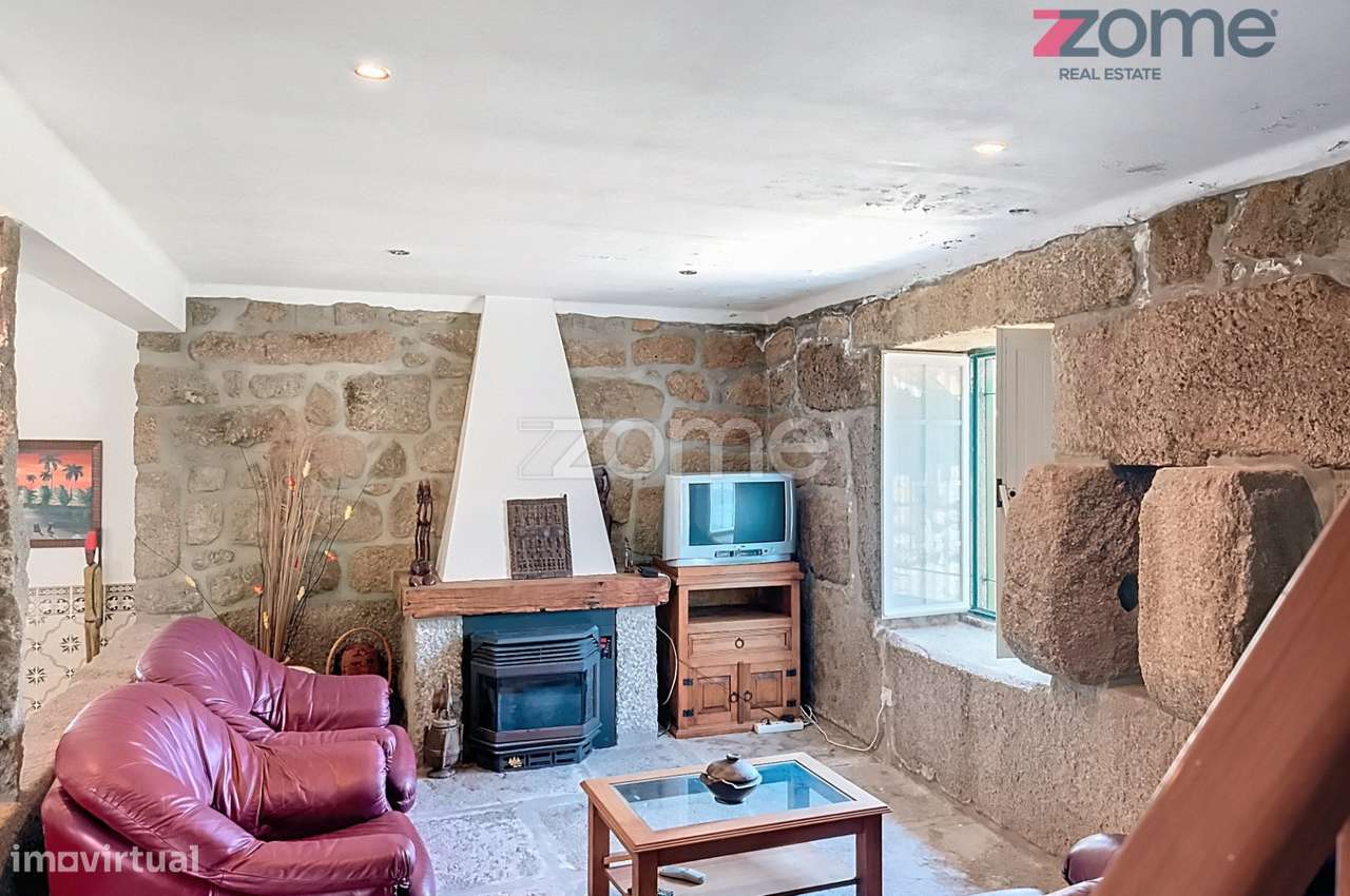 Quinta com 15 hectares | Serra da Estrela | Garagem | Moradia T3 - Grande imagem: 3/32