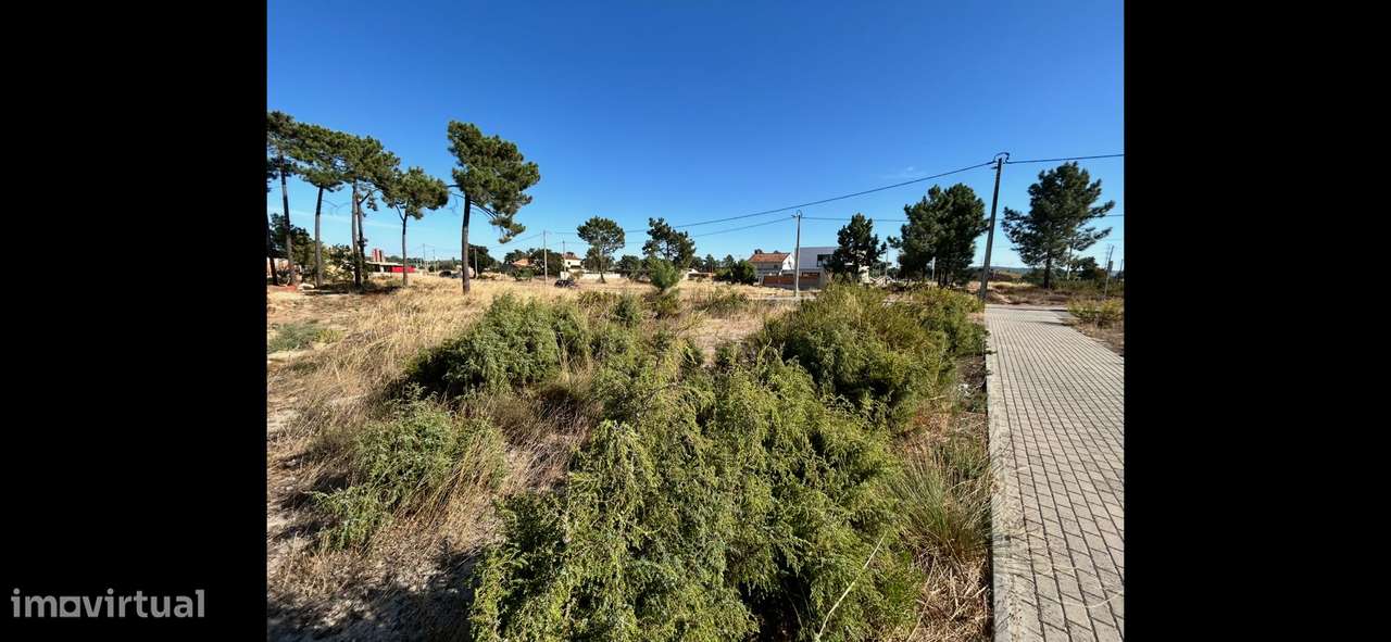 Terreno na Quinta da Marquesa I e III, Quinta do Anjo, Palmela - Grande imagem: 4/8