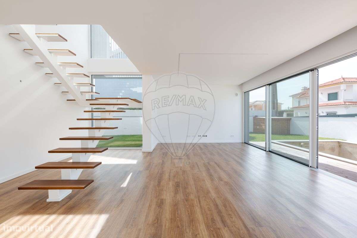 Moradia T4 para venda-11