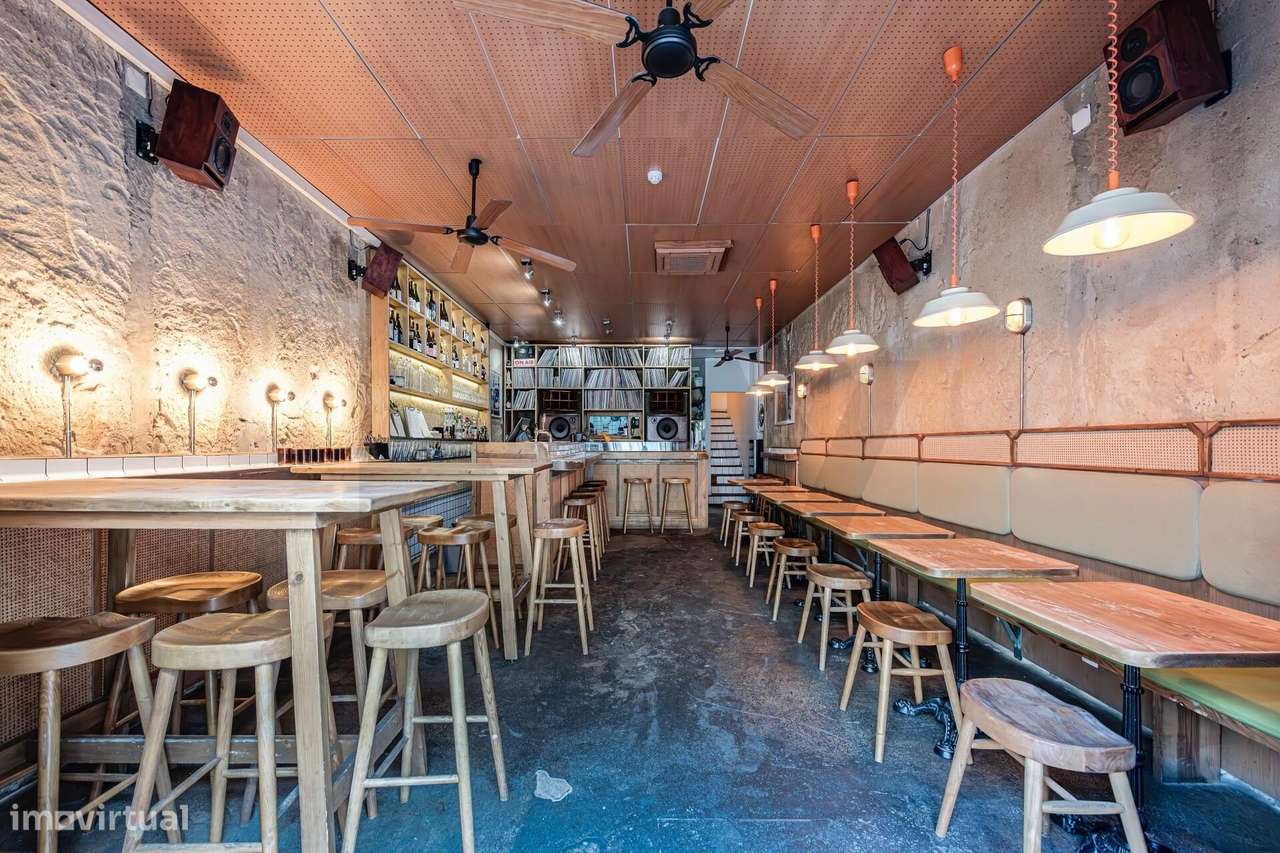 Restaurante Renovado na Rua da Boavista (Lisboa) - Grande imagem: 2/28