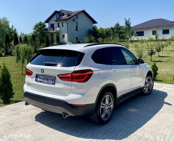 BMW X1 sDrive18d Aut. Sport Line - 3